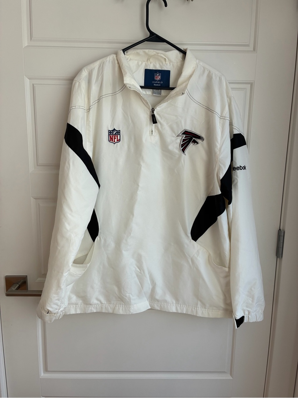 Reebok Atlanta Falcons White Pullover Jacket size large